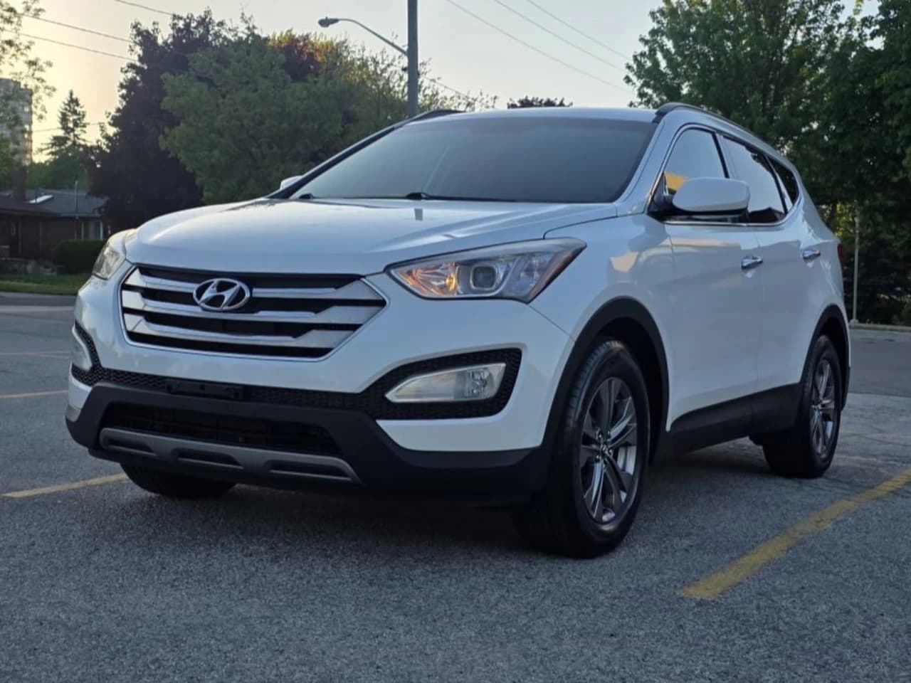 2014 Hyundai Santa Fe Sport - Image 3
