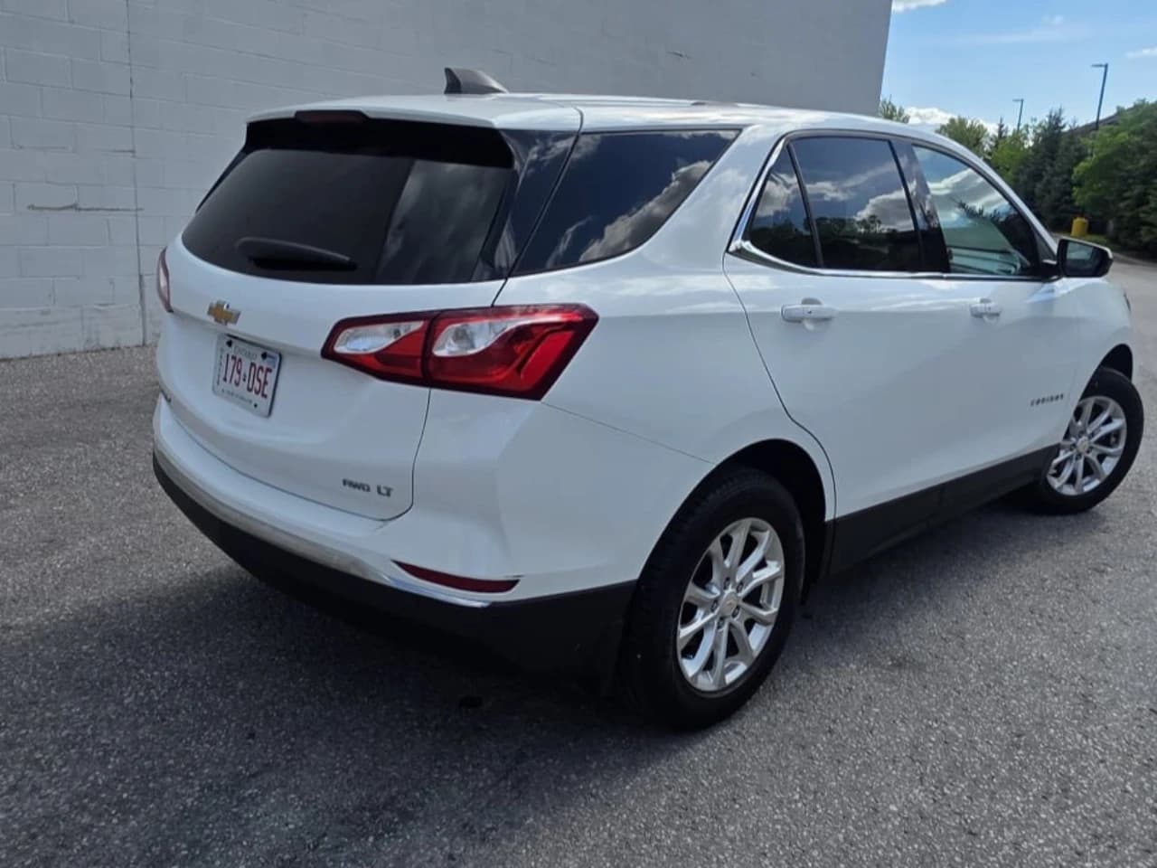 2018 Chevrolet Equinox - Image 6