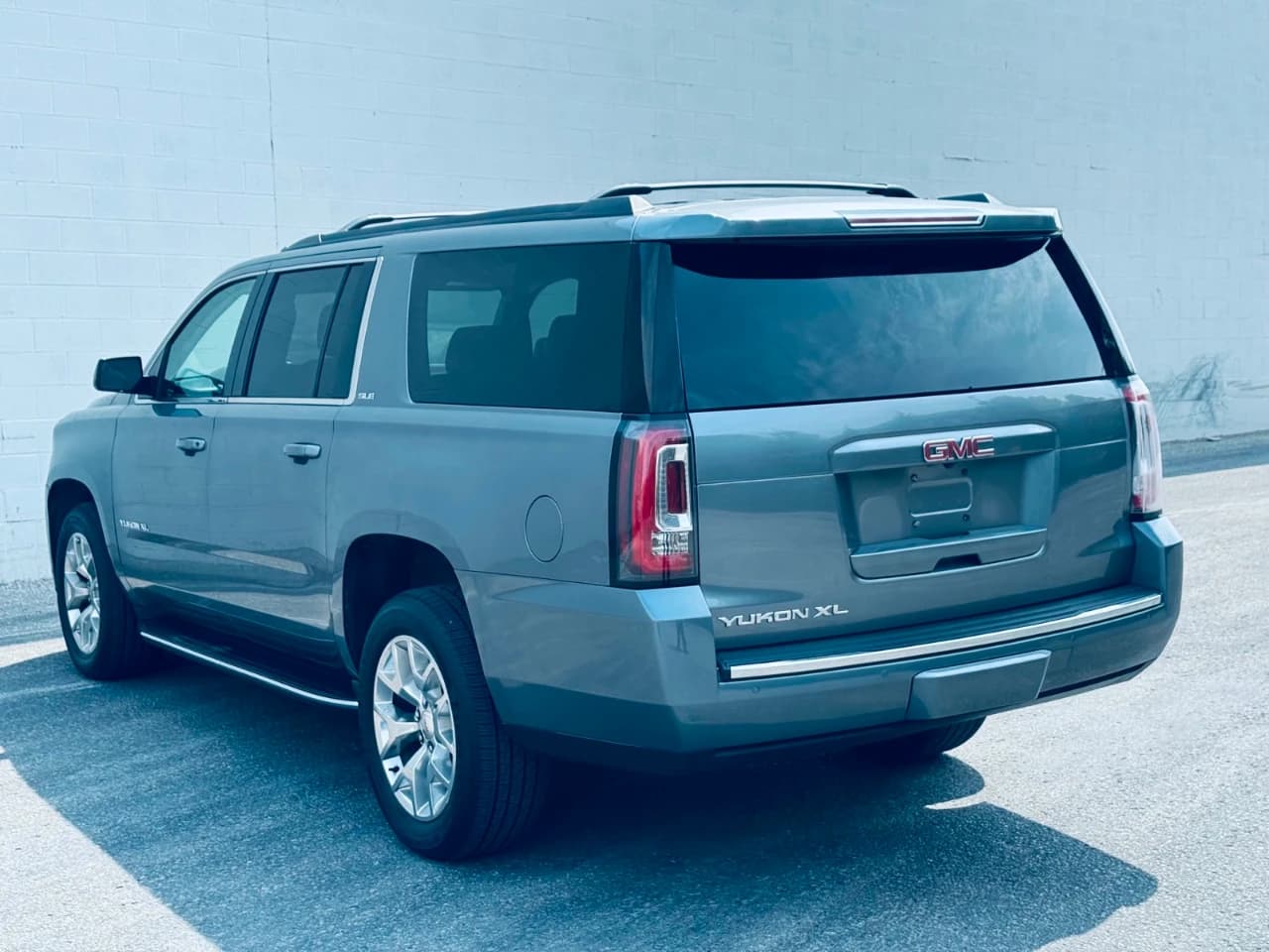 2020 GMC Yukon XL - Image 8