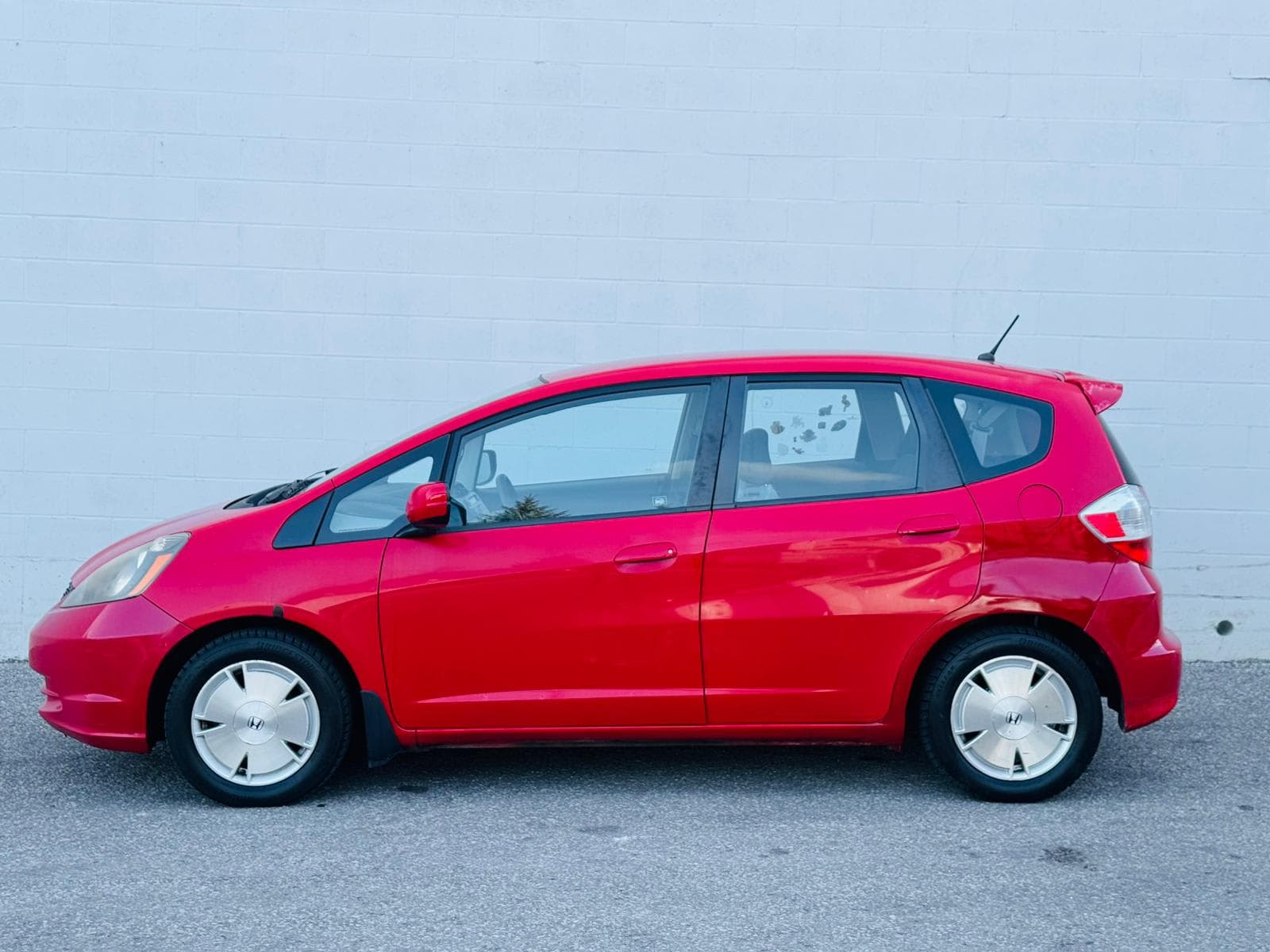 2010 Honda Fit - Image 6