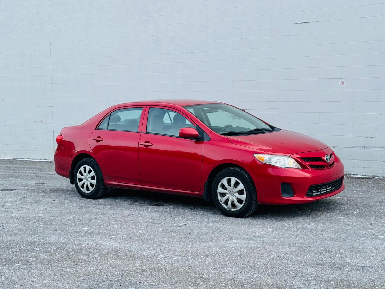 2013 Toyota Corolla - Image 4